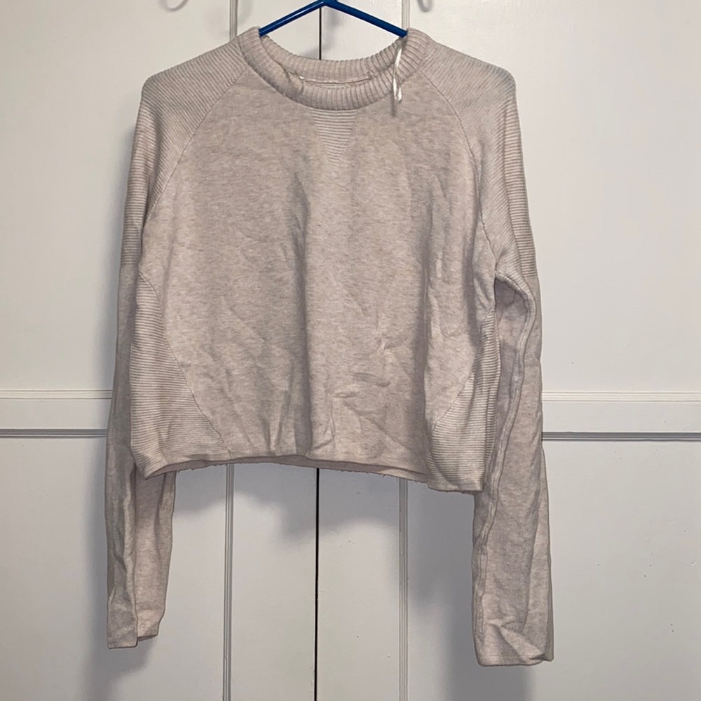 Cotton On Knit Wear Medium Cream Long Sleeve Sweater